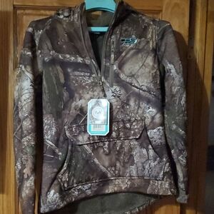 DSG Camo women's pullover jacket AND bibs. Fleece lined and stretchy material